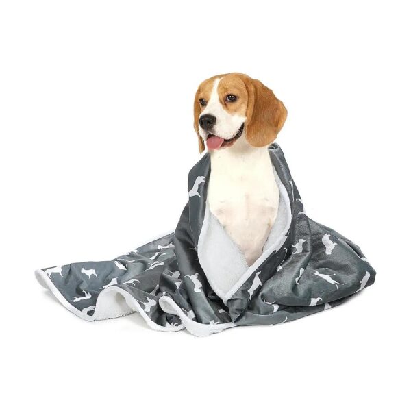 Cozy and Comfortable Waterproof Pet Blanket for Small to Medium Pets