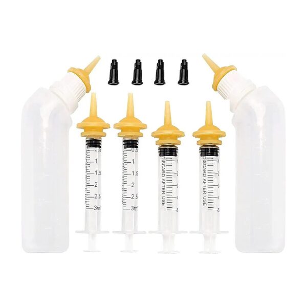 Curved Pet Feeding Bottles with Silicone Nipples and Syringes for Natural Feeding