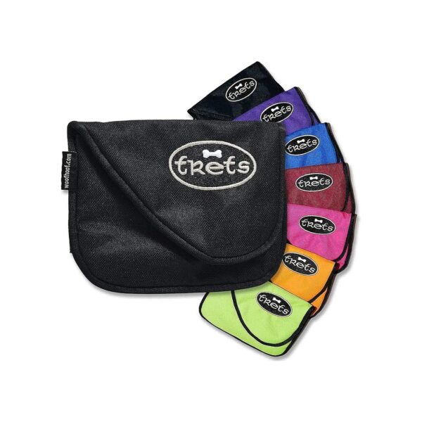 Durable Nylon Dog Treat Pouch with Magnetic Flap for Innovative No Spill Design