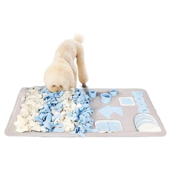 Easy-to-Use Slow Feeding Mat for Small and Large Dogs Aids in Training and Release