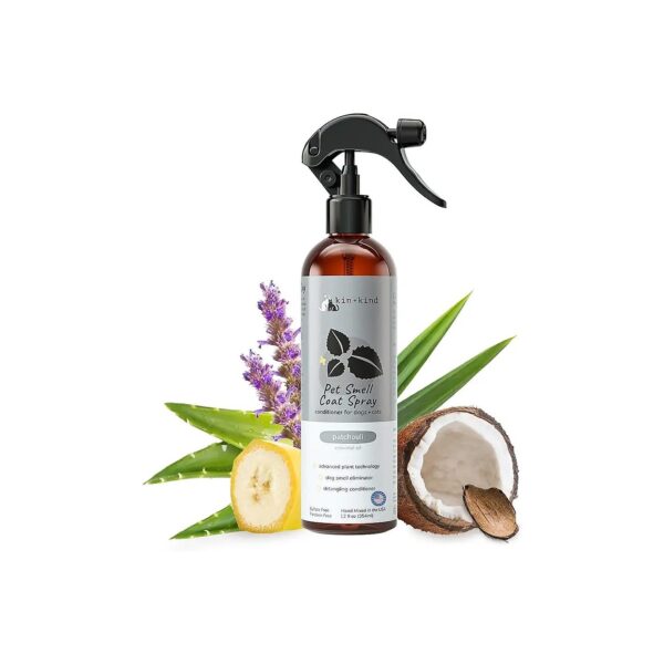 Gentle and Nourishing Dog Coat Spray with Aloe Vera and Patchouli