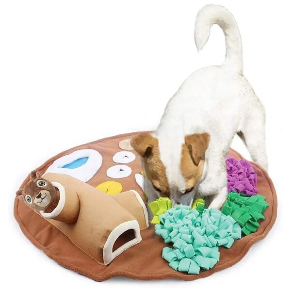 Interactive Slow Feeding Mat with Squeaky Squirrel Toy for Increased Mealtime Engagement