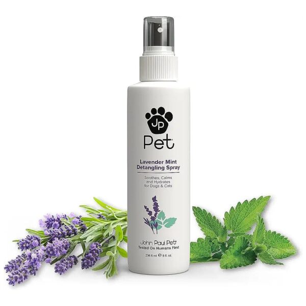 Natural Moisturizer and Detangler for Dogs and Cats' Dry Fur