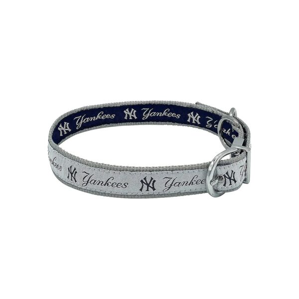 New York Yankees MLB Licensed Dog Collar with Two Sided Design for Medium Pets