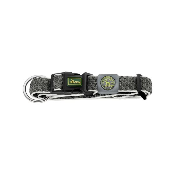 Personalized Comfort for Small Dogs with Anthracite Harness and Reflective Mesh Accents