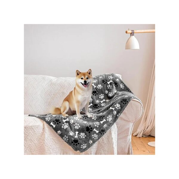 Reversible Comfortable Waterproof Dog Blanket for Pets of All Sizes