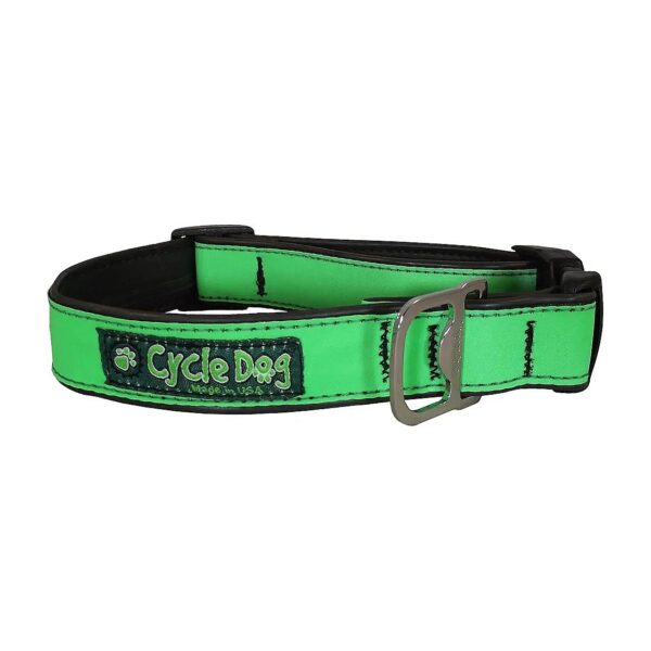 Rugged and Reflective Dog Collar with Easy Snap Closure and Waterproof Properties