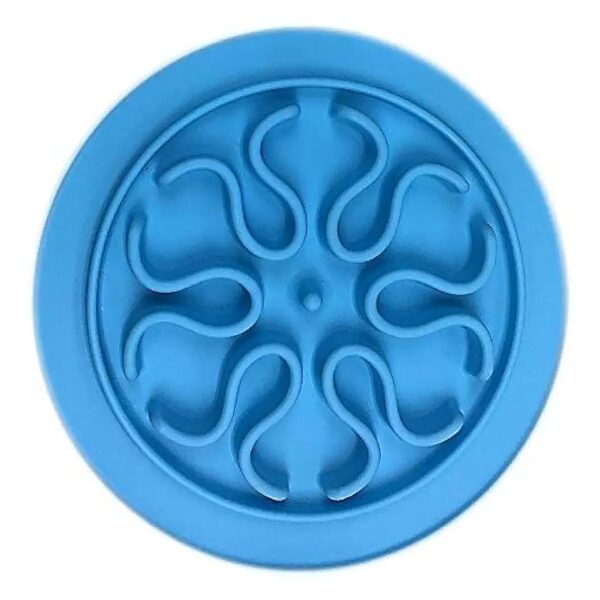 Silicone Interactive Slow Feed Dog Bowls for a Fun and Healthy Feeding Experience