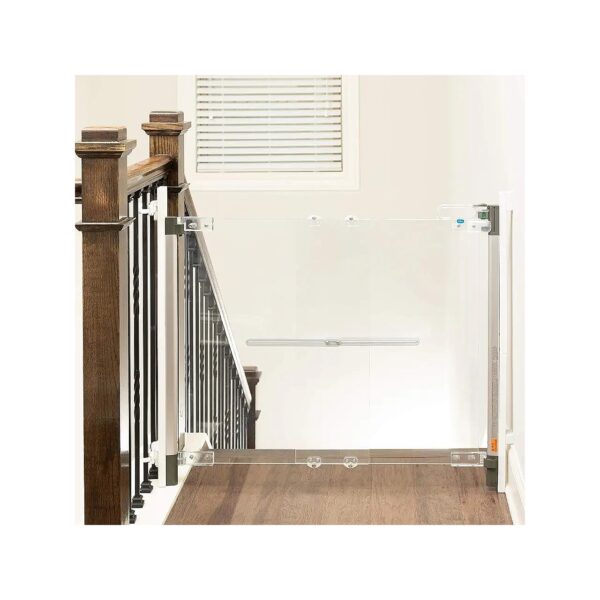 Simple and Beautiful Baby Gate with European Safety Standards