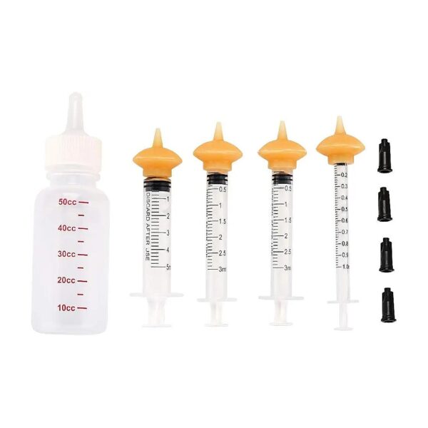 Small Pet Feeding Bottle and Syringes with Nipples for Cat and Dog