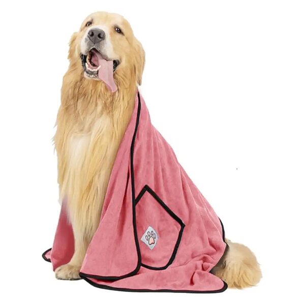 Soft Pink Microfiber Dog Towel with Hand Pockets for Pet Grooming and Cleaning