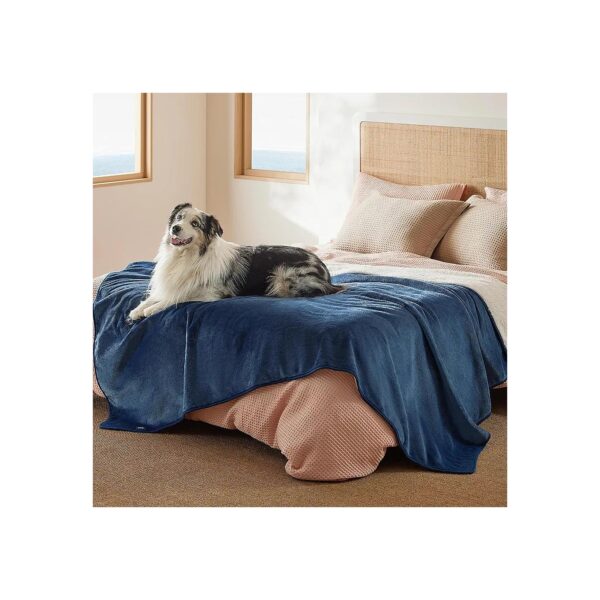 Warm and Cozy Water-Resistant Pet Blanket for Bed Couch or Dog Crate Twin Size Blue