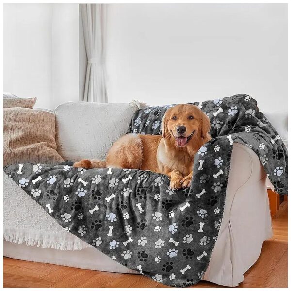 Waterproof Pet Blanket, Soft and Fuzzy PU Coated Blanket for Dogs and Cats