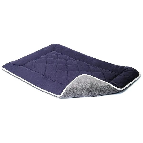 X-Large Dog Fleece Sleeper in Pebble Grey with Repelz-It Technology and Comfort